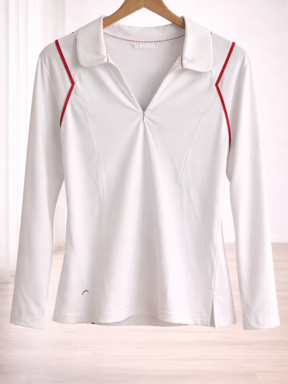 SwingDish Women’s Golf Top Size XL | Swarovski Crystal Detail | White Performanc